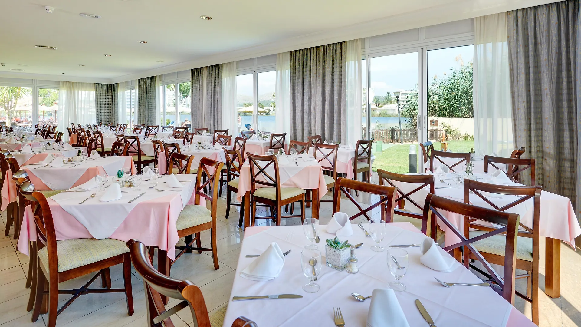 Hotel Grupotel Amapola Playa de Muro