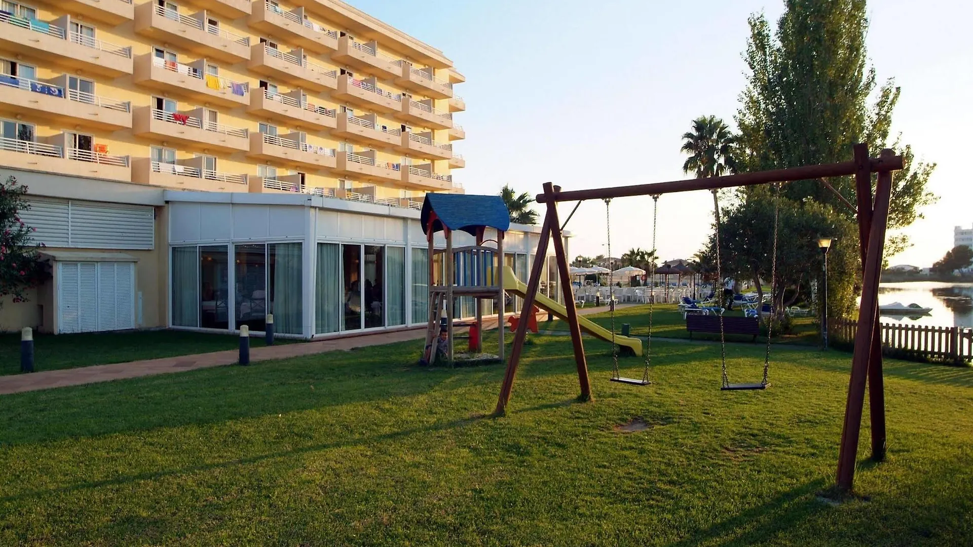 Hotel Grupotel Amapola Playa de Muro